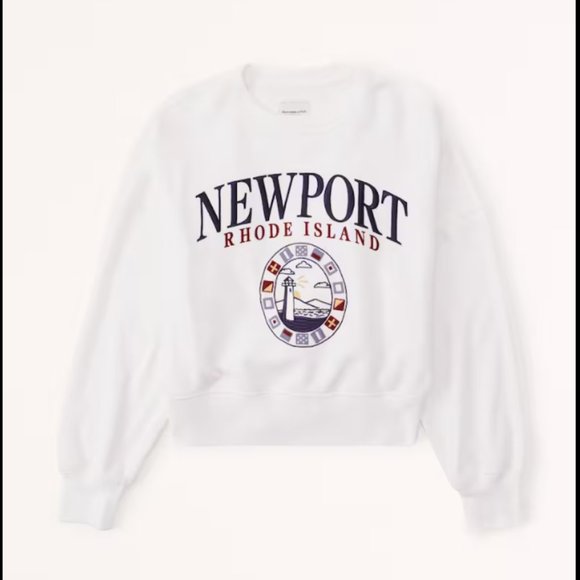 Abercrombie & Fitch Tops - NWT Abercrombie Women's Sunday Crew